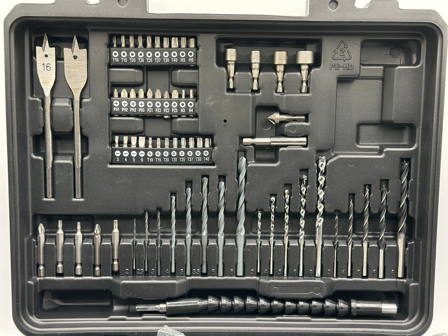 Visseuse sans fil TECCPO 18 V, 45 Nm, 2 batteries 2000 mAh et 105 accessoires, chargeur rapide, 21 + 3 niveaux de couple, 2 vitesses, mallette à outils portable - BHD700B