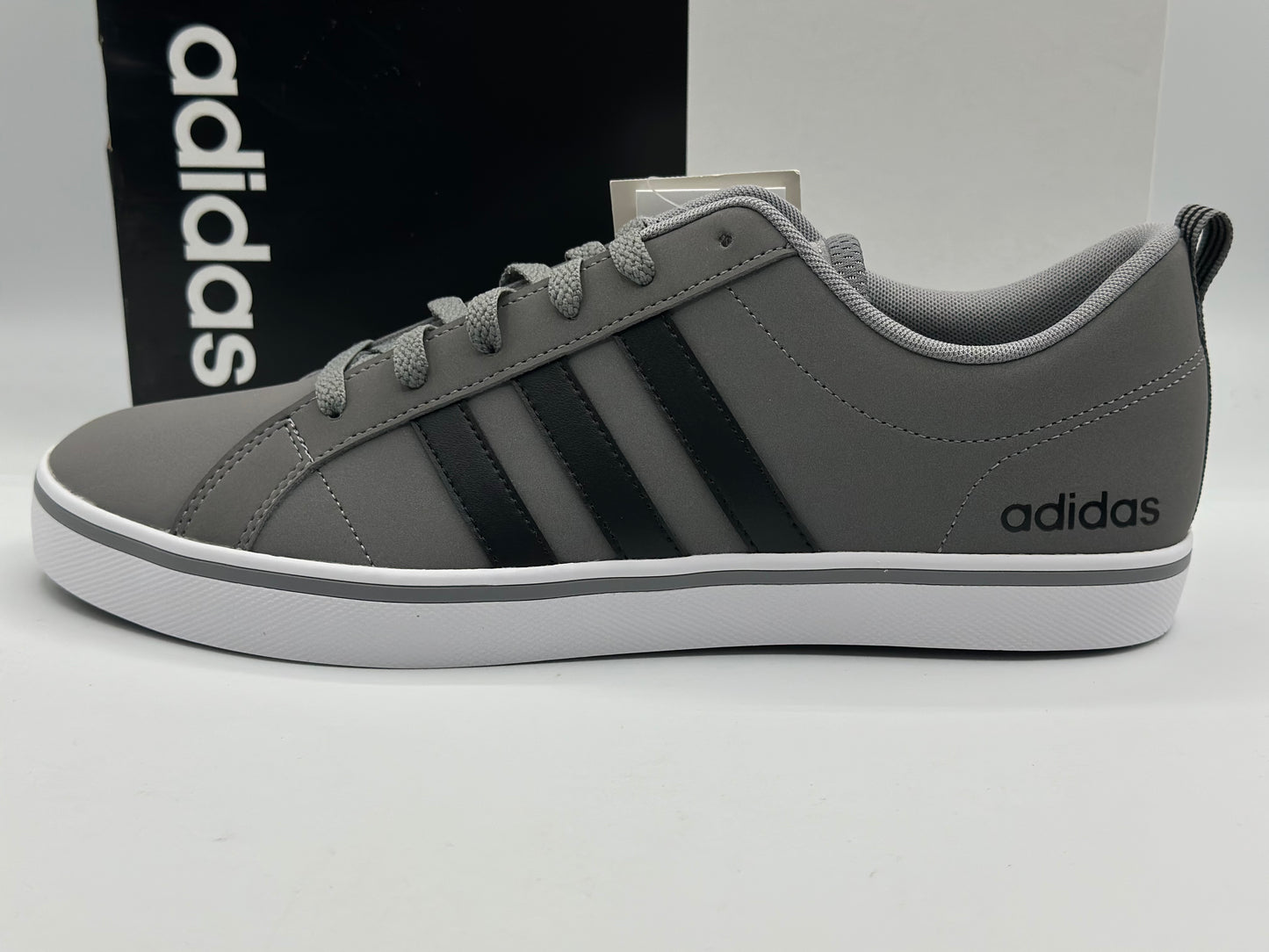 Adidas CHAUSSURE VS PACE 2.0 T.44