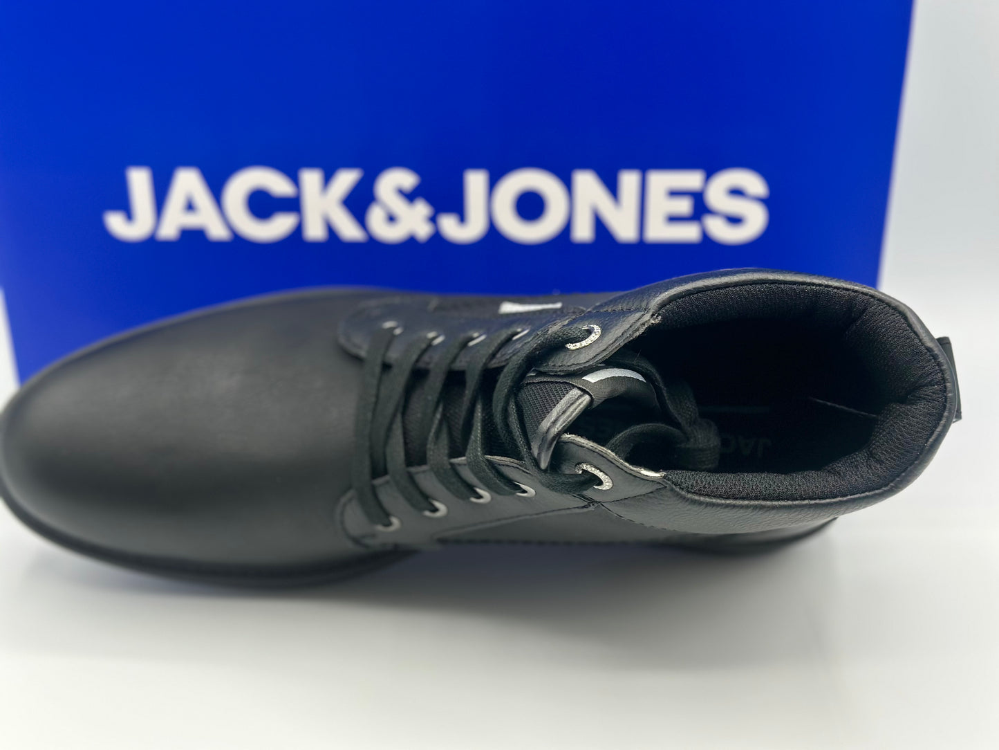 chaussures homme Boots homme noir JACK JONES neuves taille 42-44