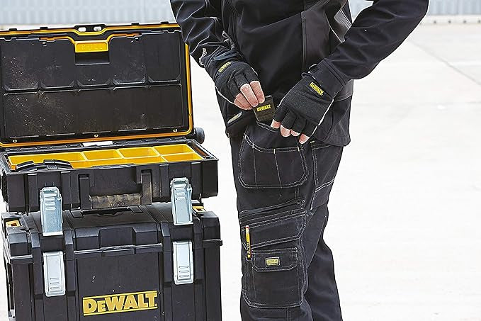 DEWALT Petite Boîte d'embouts Impact Torsion - PZ2 x6, T15 x3, T20 x3, T25 x3 - Pour Perceuse-Visseu