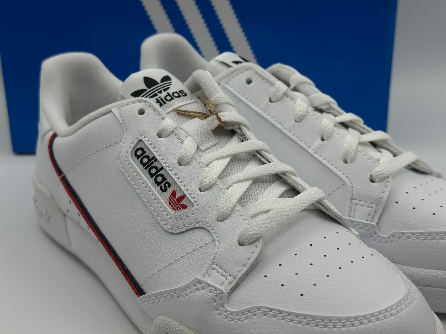 Femmes • Originals

CHAUSSURE CONTINENTAL 80