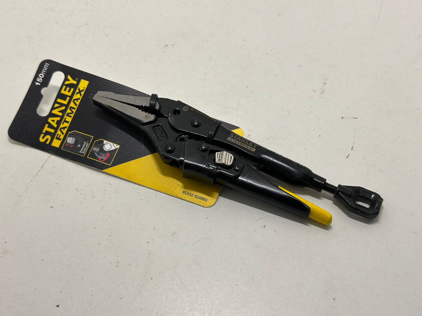 Pince à bec long verrouillable Stanley Fatmax FMHT0-74888 220 mm - Noire