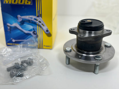 MOOG MI-WB-11304 Kit de roulement de roue
avec bague magnétique intégré, 137 mm
Réf.: MI-WB-11304
EAN: 4044197609086. Pour Mitsubishi, smart