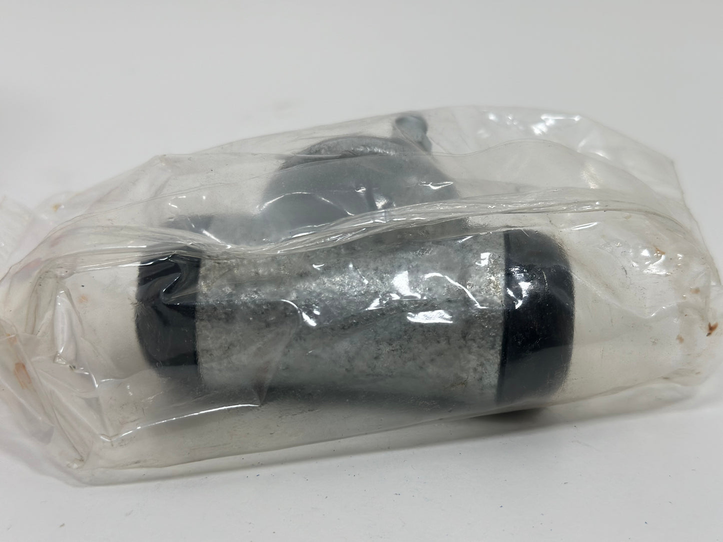 Cylindre de roue QUINTON HAZELL BWC3465 pour RENAULT CLIO, SUPER 5
21 mm, fonte grise, 12x1
Numéro d'article: BWC3465
EAN: 5016593277182