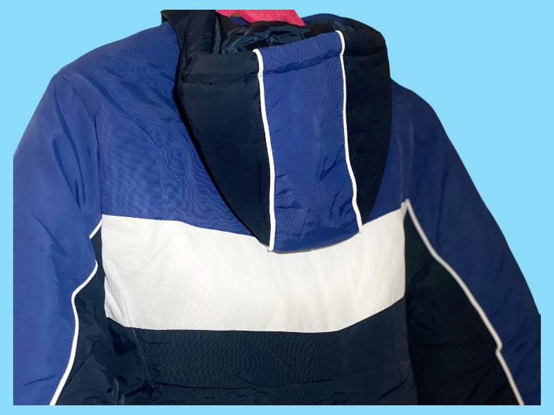 Veste Matelassé à Capuche Taille M NEUF