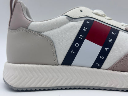 Tommy Jeans neuves et authentique taille 41 FR 7UK 9 1/2 USA