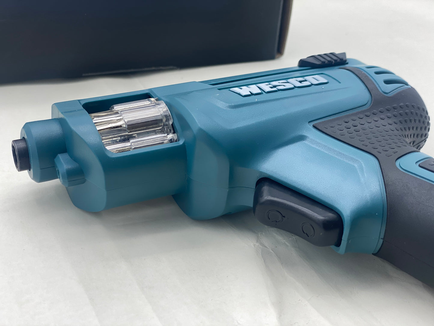 Visseuse sans Fil 3.6V Batterie Li-ion 1500mAh avec 6pcs changement d’emboutir pratique neuve