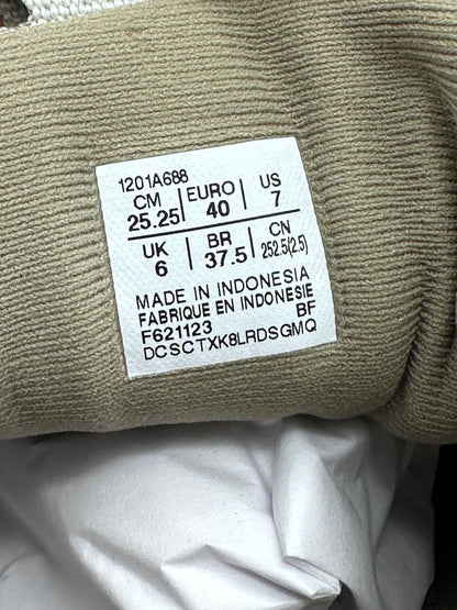 Baskets asics SportStyle
GEL-SONOMA UNISEX - Baskets basses