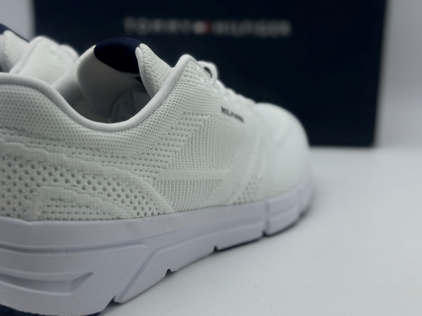 Tommy Hilfiger
MODERN COMFORT RUN - Baskets basses - white