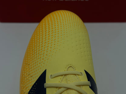 Crampons new balance TEKELA MAGIQUE FG V4+ chaussures