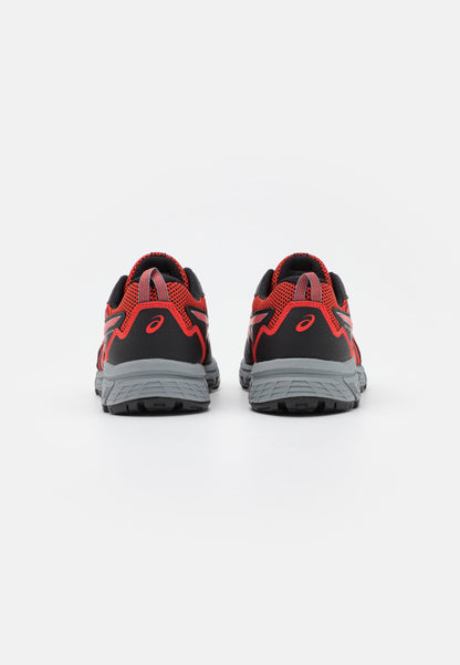 Chaussures Asics neuves et authentique taille 43,5