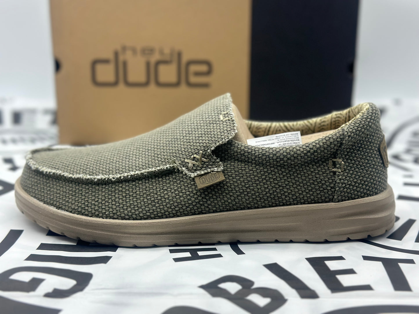 Hey Dude mocassin pour Homme neuves et authentique tailles 43 ultra légères