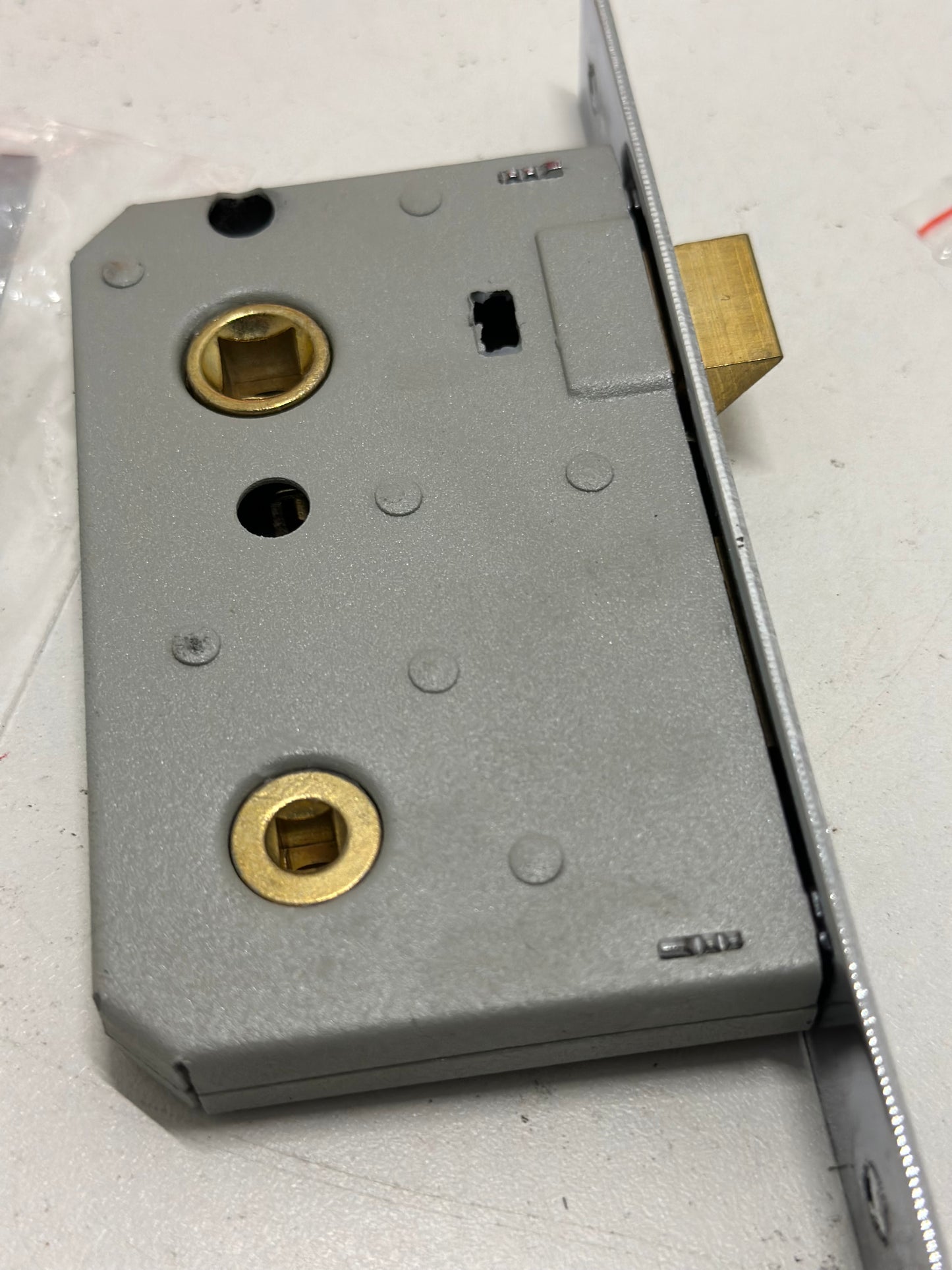 Era Serrure de Salle de Bain Effet Chrome 64 mm