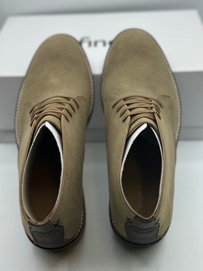 find. Heavy Rand Desert Boots, Marron