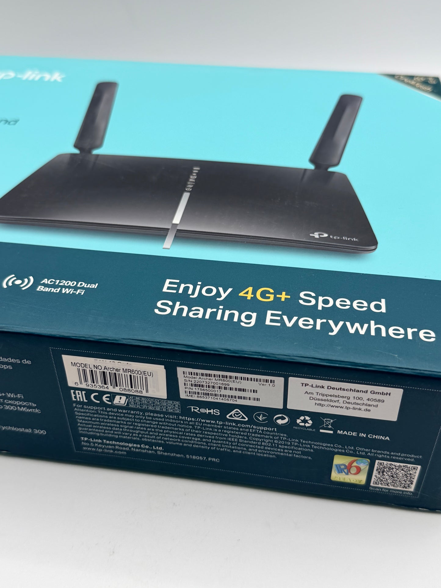 TP-LINK Archer MR600 AC1200 4G+ Cat6 Mobile Wi-Fi Router Dual Band, 4G/3G Network SIM Slot Unlocked, No Configuration required, Support Guest Network & Parental Control, UK Plug