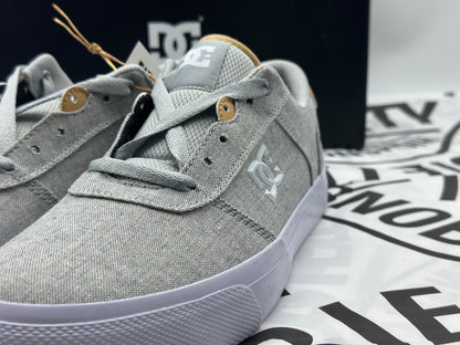 BASKETS POUR HOMME D&C neuves tailles 43