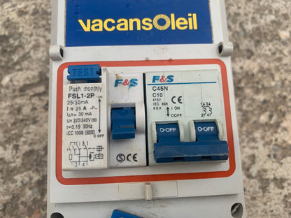 Cofret Rallonge électrique avec disjoncteur intégré et câble Très Bon Etat