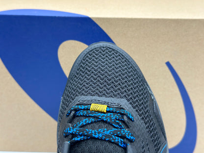 Baskets de trail ASICS neuves et authentique