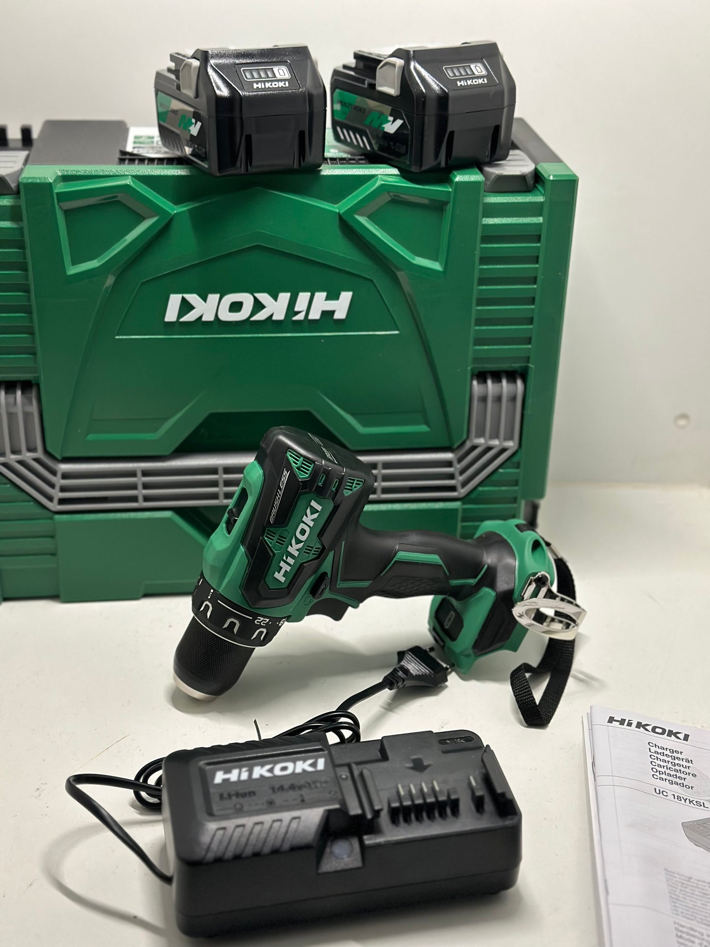 Perceuse-visseuse HIKOKI DS18DDWPZ Brushless 18V (2 x 5.0Ah) en coffret