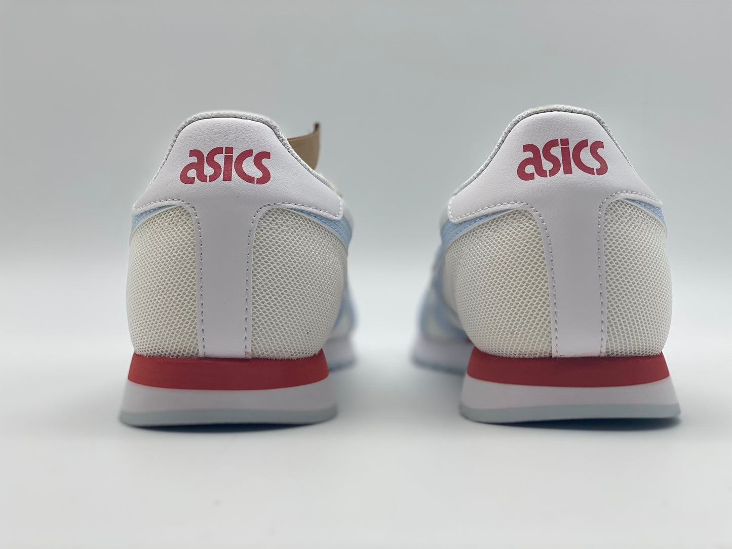 ASICS Tiger Runner Femmes Taille 40,5 Neuve