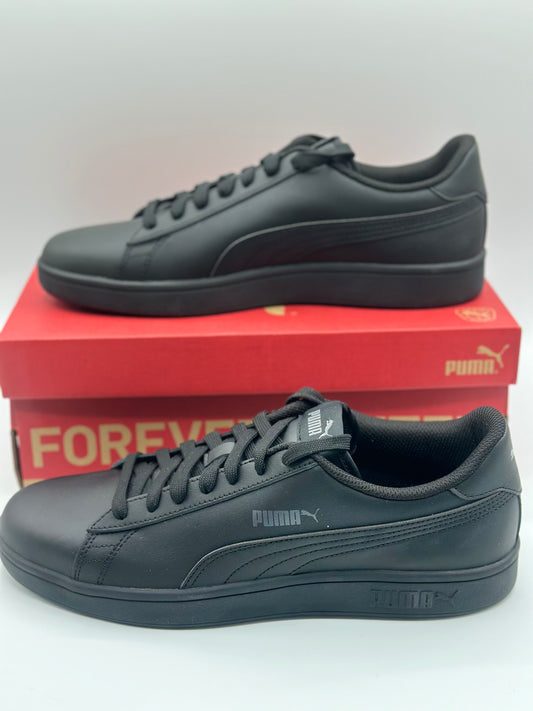 Chaussures PUMA Smash neuve et authentique taille 44