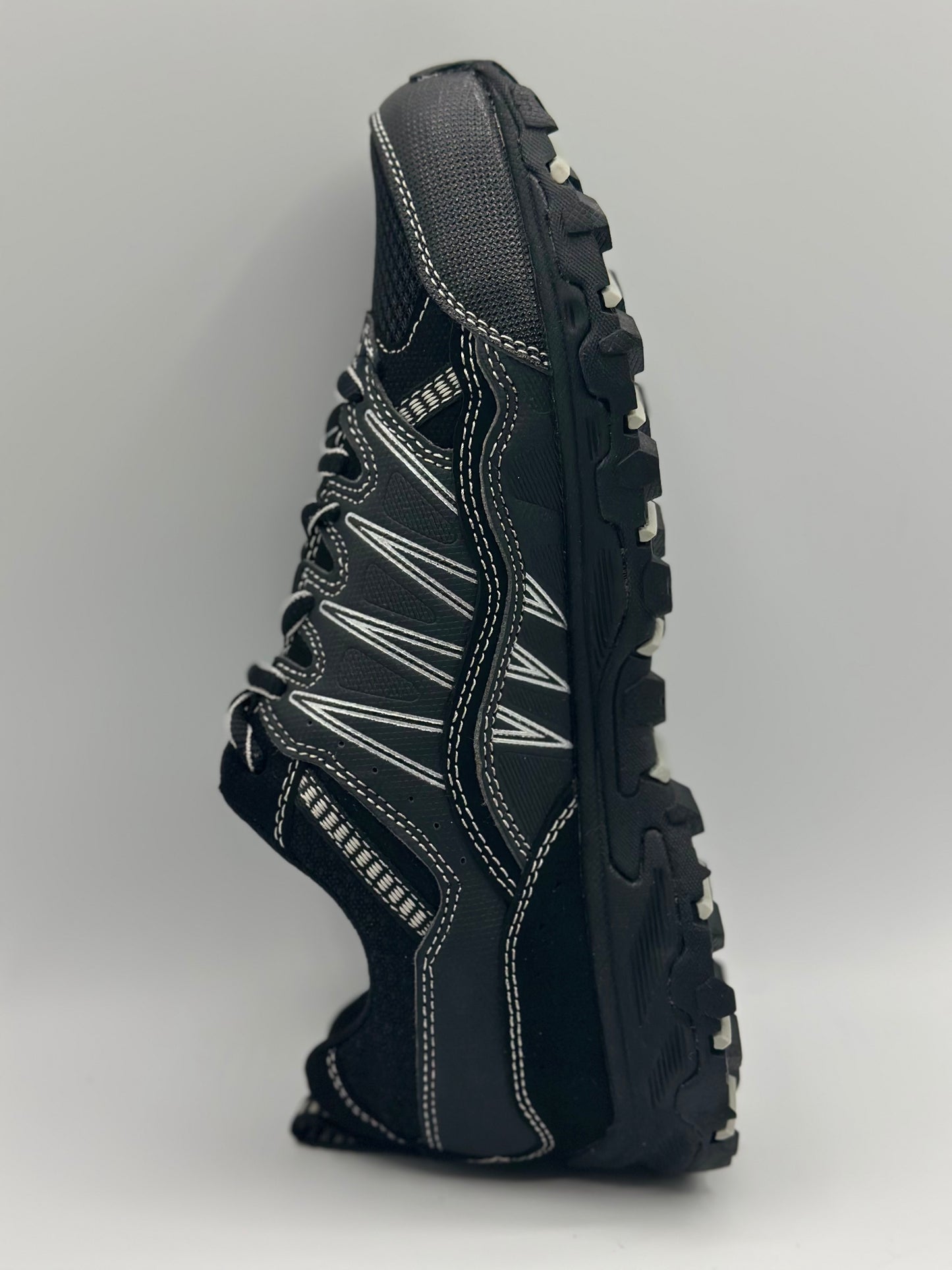 Fila Men's Memory at Peak Steel Toe Trail Runner, Black/Metallic Silver, T38