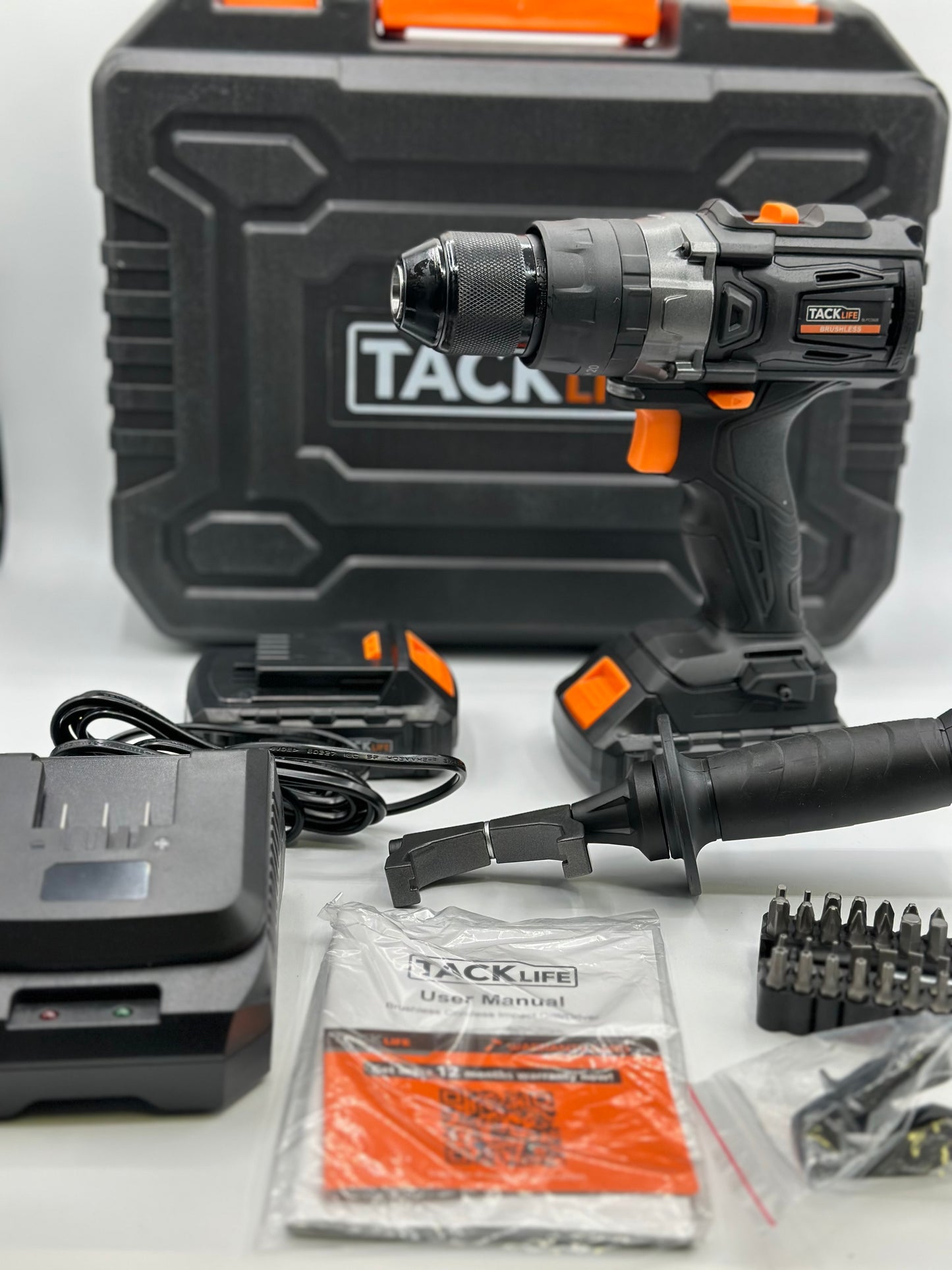 Perceuse Visseuse Sans Fil 18V, 2 Batteries Lithium-Ion 2000mAh, 2 Vitesses, Lumière Led, 43 Accessoires