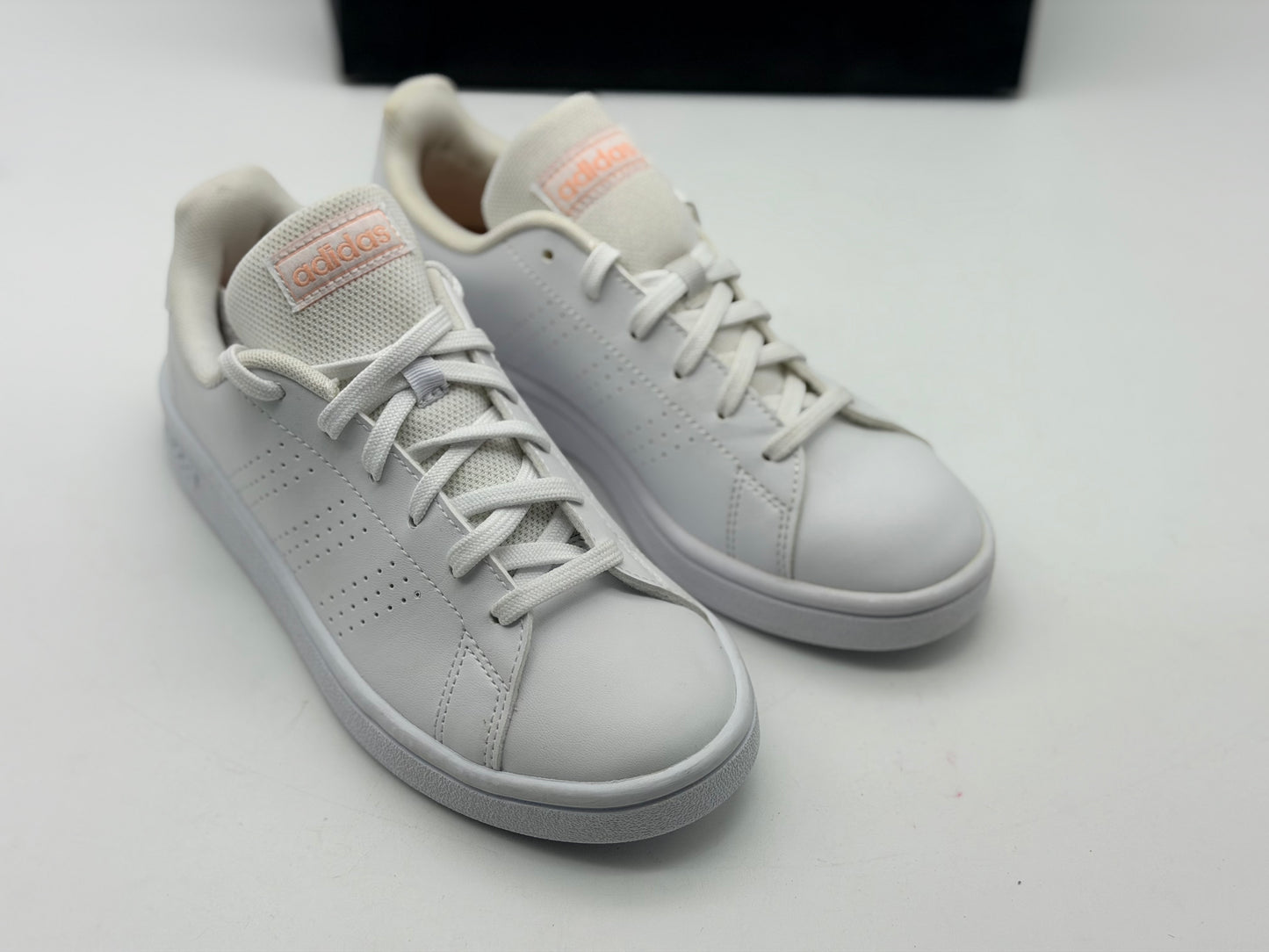 Baskets BLANCHES ADIDAS Advantage Base ADIDAS