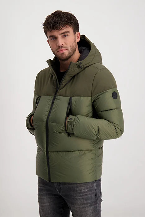 CARS JEANS 
Zottowa poly army neuve tailles M, L, XL