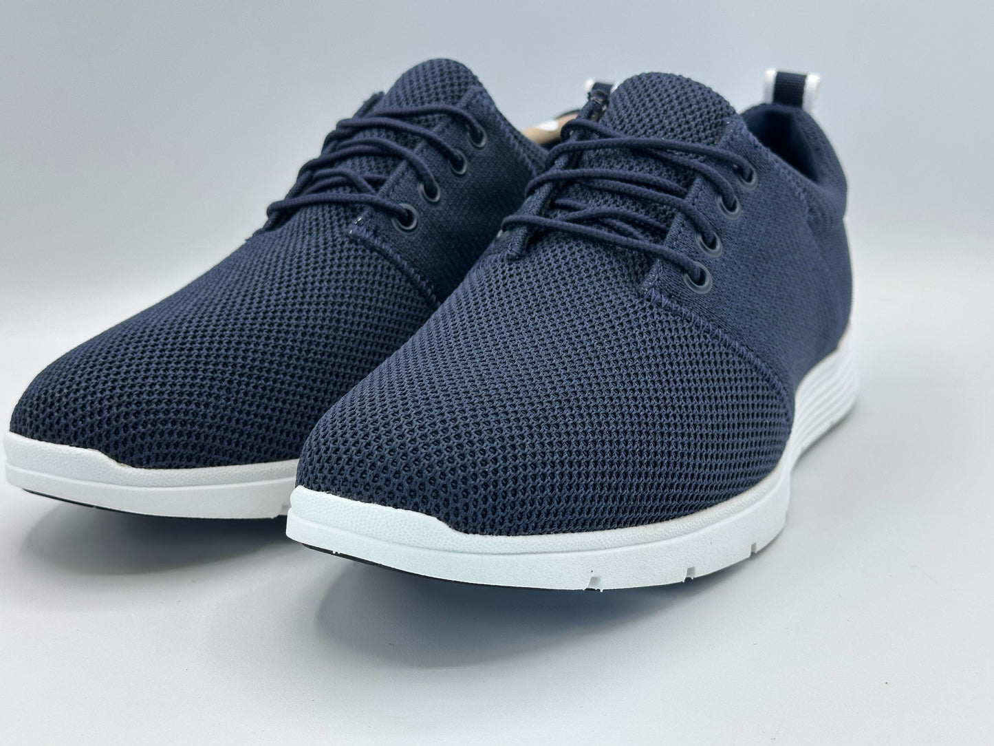 Timberland Baskets basses à lacets pour homme en bleu foncé