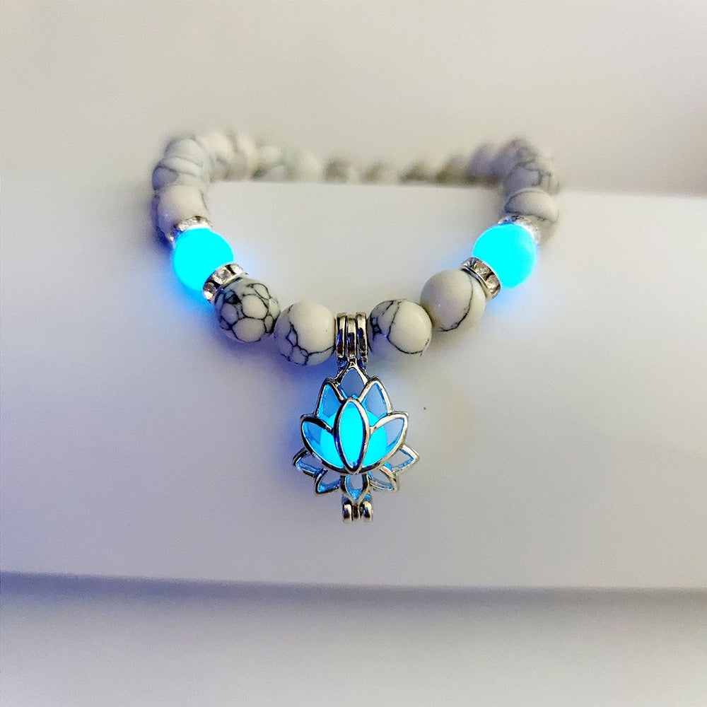 Bracelet "Lotus Lumineux" – Pierre Naturelle, Énergie Yoga & Perles Phosphorescen