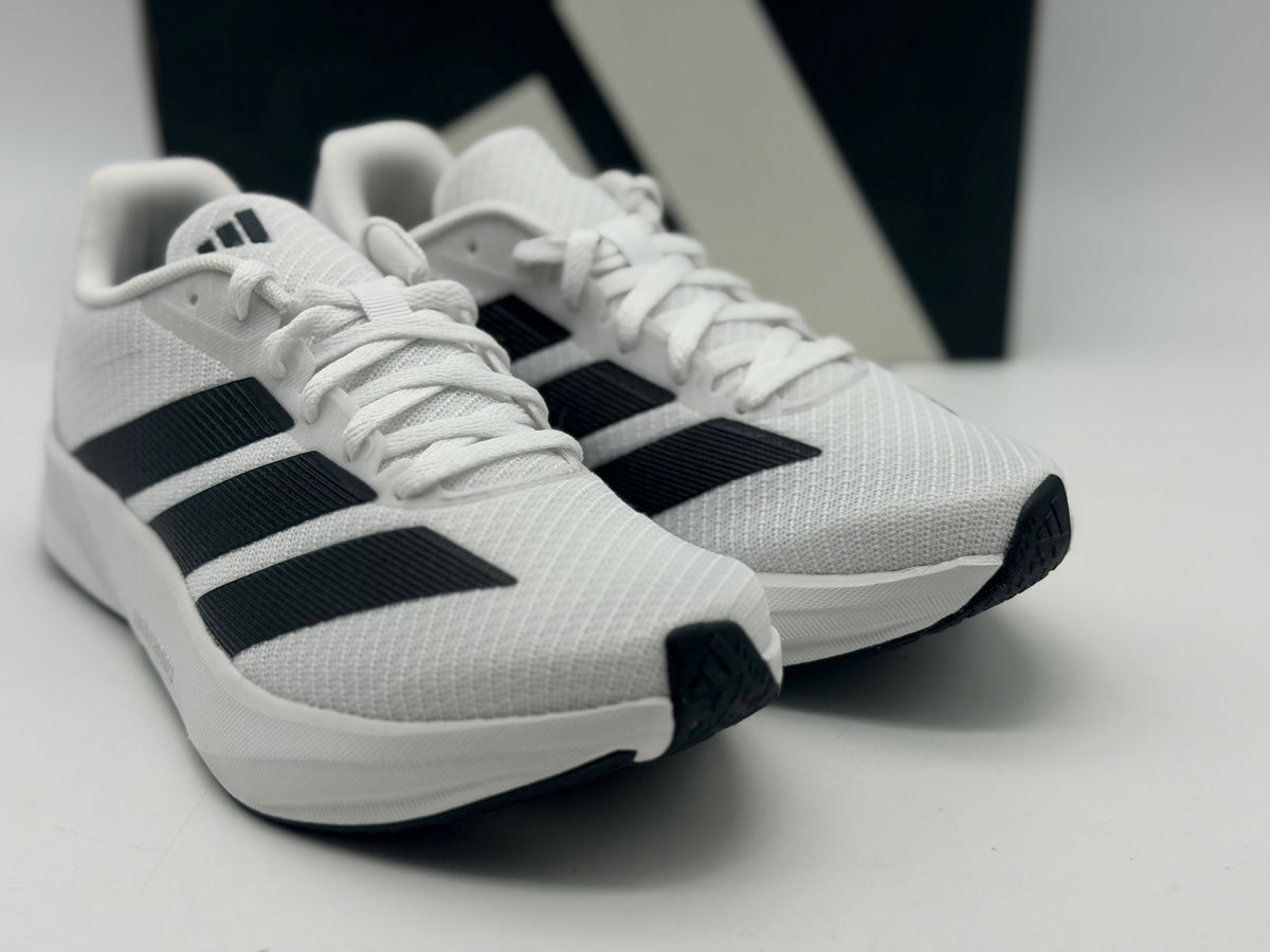 Chaussures de running Adidas blanches légères