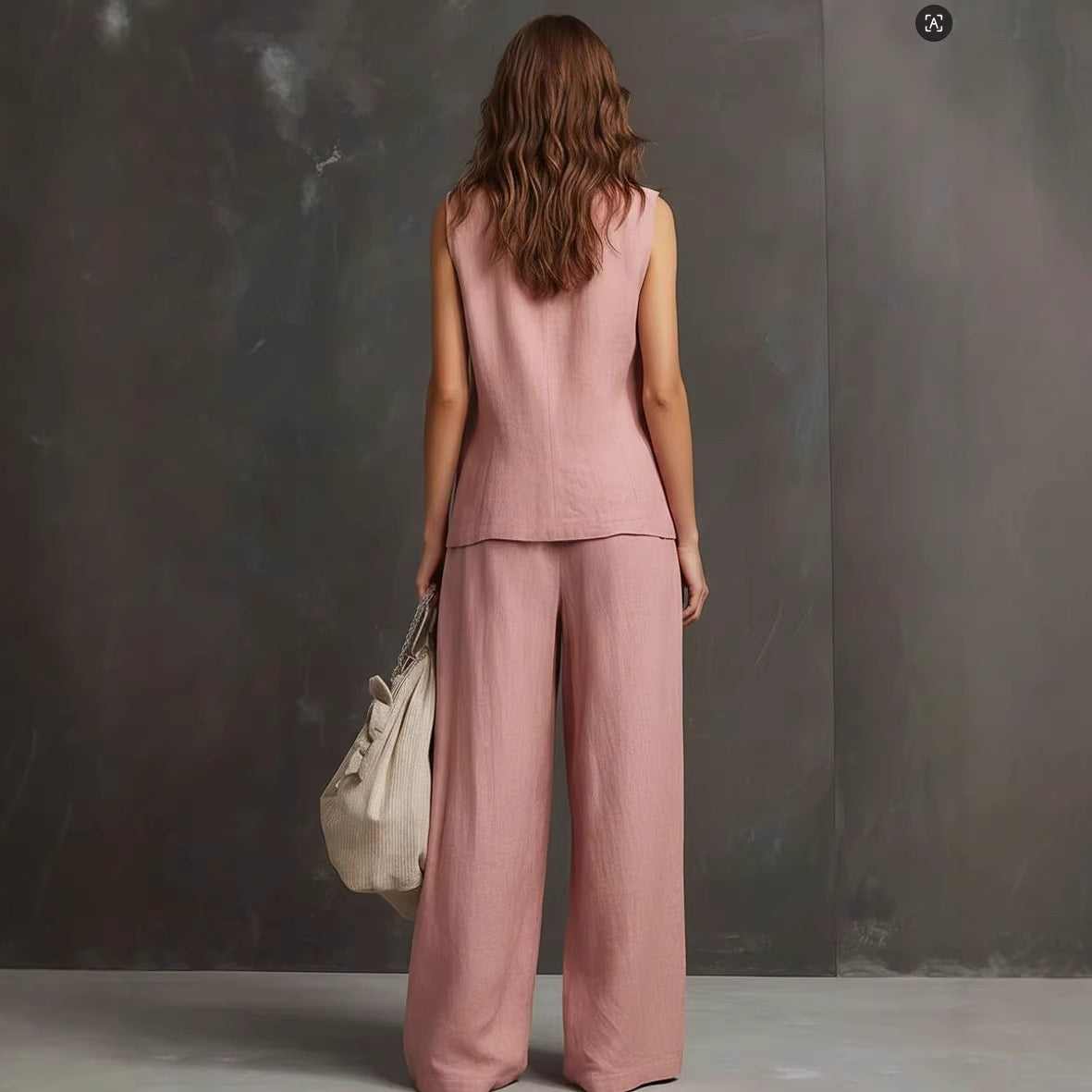 Ensemble en lin saisonnier et détaché