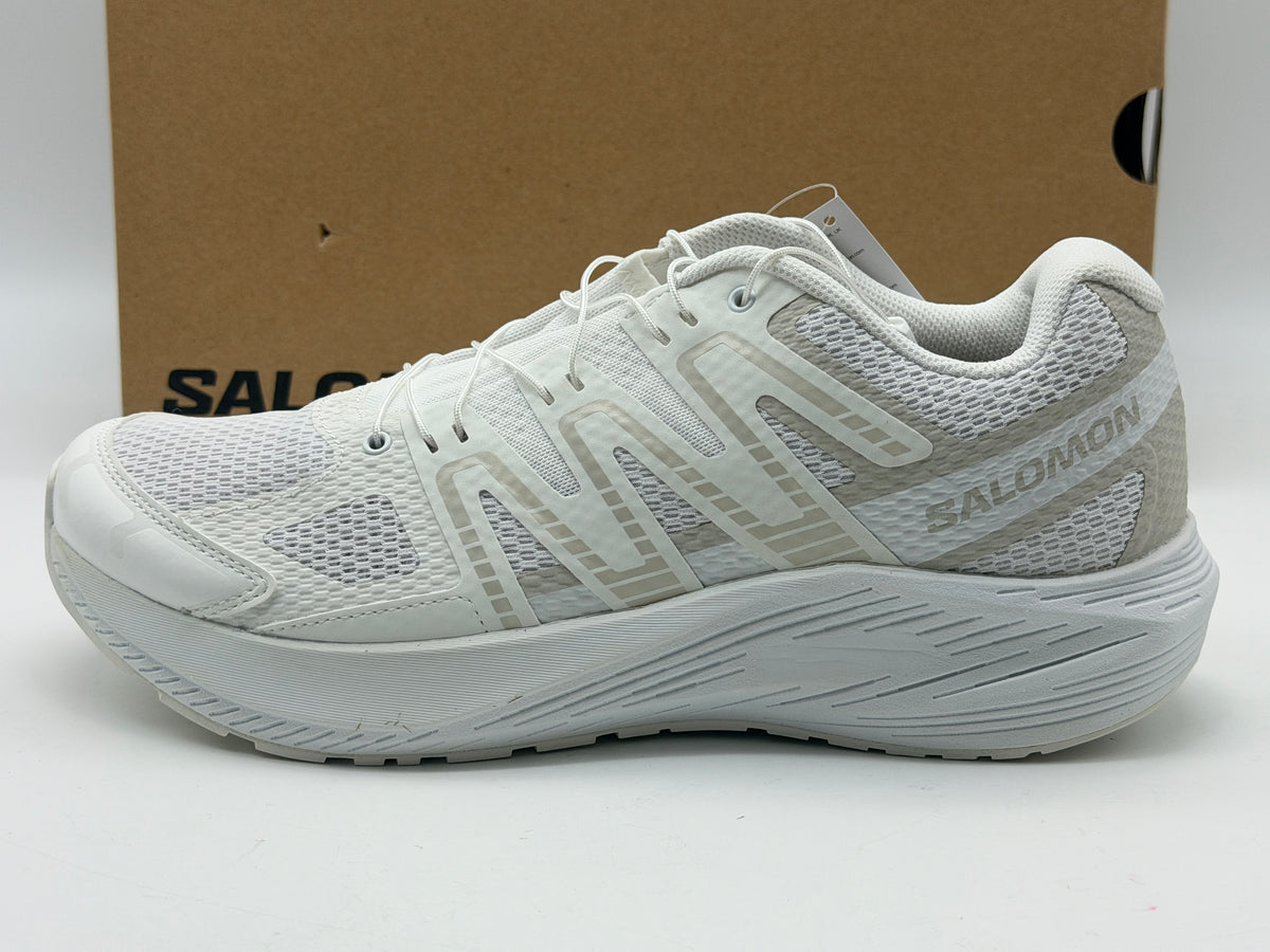 Chaussures de running Salomon blanches légères et confortables